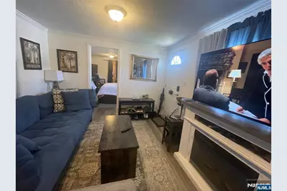 28 Finns Drive, Wayne, NJ 07470 - Photo 5