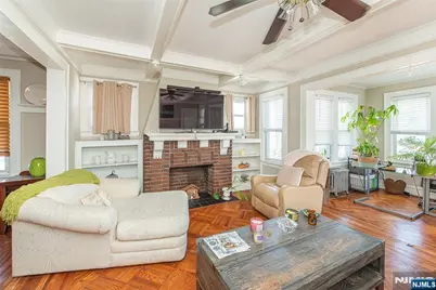 32 Irving Street, Montclair, NJ 07042 - Photo 5