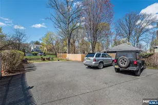 32 Irving St, Montclair, NJ 07042 - Photo 21