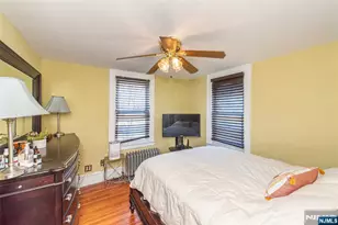 32 Irving St, Montclair, NJ 07042 - Photo 15