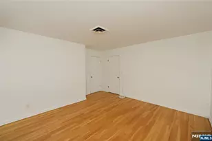 20-30 Ridge Road A8, Ridgewood, NJ 07450 - Photo 9