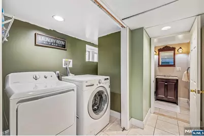 208 Mortimer Avenue, Rutherford, NJ 07070 - Photo 27