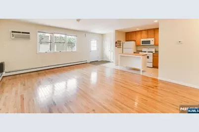 54 Chestnut Street, Weehawken, NJ 07086 - Photo 7