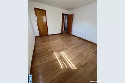 122 Stuyvesant Avenue 7 #7, Lyndhurst Township, NJ 07071 - Photo 13
