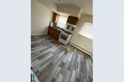 122 Stuyvesant Avenue 7 #7, Lyndhurst Township, NJ 07071 - Photo 3