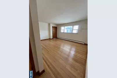 122 Stuyvesant Avenue 7 #7, Lyndhurst Township, NJ 07071 - Photo 9