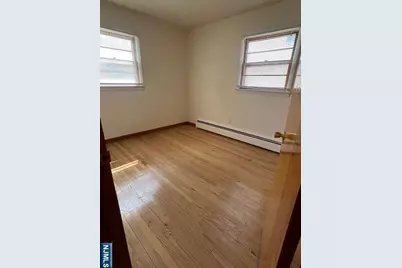 122 Stuyvesant Avenue 7 #7, Lyndhurst Township, NJ 07071 - Photo 11