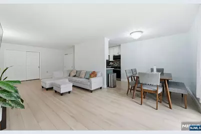 712 Broad Street 3C #3C, Elizabeth, NJ 07208 - Photo 7