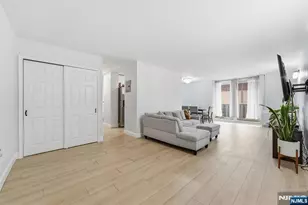 712 Broad Street 3C, Elizabeth, NJ 07208 - Photo 1