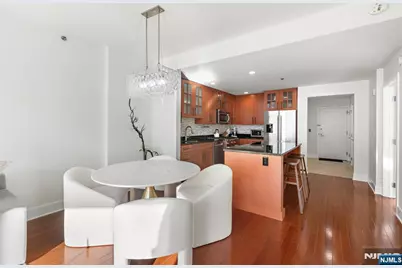 1125 Maxwell Lane 428 #428, Hoboken, NJ 07030 - Photo 5