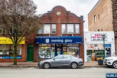 218 Closter Dock Road #2, Closter, NJ 07624 - Photo 1