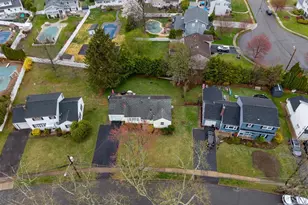 349 Trensch Dr, New Milford, NJ 07646 - Photo 19