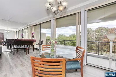 2 Horizon Road 404 #404, Fort Lee, NJ 07024 - Photo 11