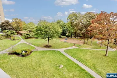 2 Horizon Road 404 #404, Fort Lee, NJ 07024 - Photo 21