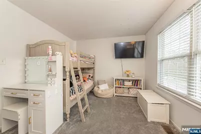 2141 Jordan Court, Mahwah, NJ 07430 - Photo 13