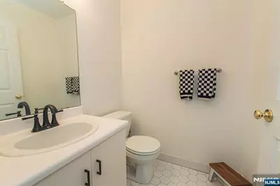 2141 Jordan Court, Mahwah, NJ 07430 - Photo 19