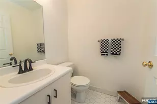 2141 Jordan Ct, Mahwah, NJ 07430 - Photo 19