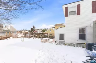 135 Dixon Ave, Paterson, NJ 07501 - Photo 29