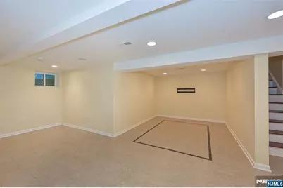 135 Elmwood Avenue, Ho Ho Kus, NJ 07423 - Photo 21