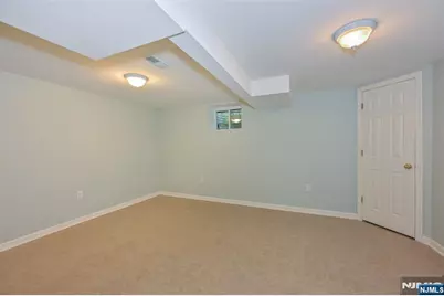 135 Elmwood Avenue, Ho Ho Kus, NJ 07423 - Photo 23