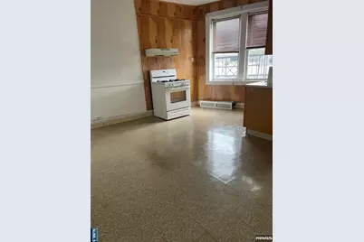 430 Lexington Avenue 9 #9, Clifton, NJ 07011 - Photo 3