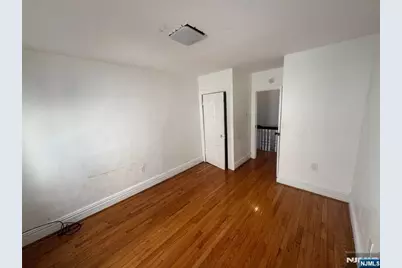 68 Danforth Avenue, Jersey City, NJ 07305 - Photo 31