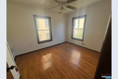 68 Danforth Avenue, Jersey City, NJ 07305 - Photo 23