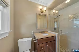 117 Wanamaker Ave, Oradell, NJ 07649 - Photo 29