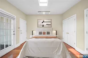 240 Clendenny Ave 5A, Jersey City, NJ 07304 - Photo 17