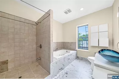 240 Clendenny Avenue 5A #5A, Jersey City, NJ 07304 - Photo 21