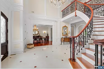 1 Sandstone Ridge, Upper Saddle River, NJ 07458 - Photo 7