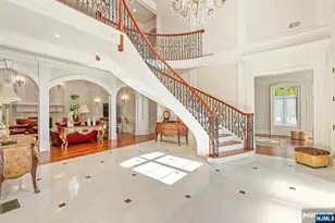 1 Sandstone Ridge, Upper Saddle River, NJ 07458 - Photo 5