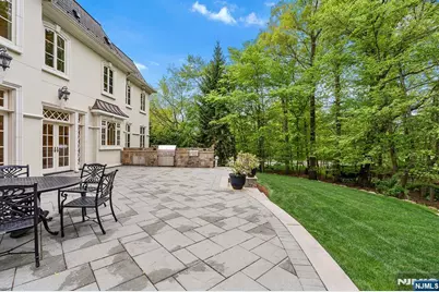 1 Sandstone Ridge, Upper Saddle River, NJ 07458 - Photo 39
