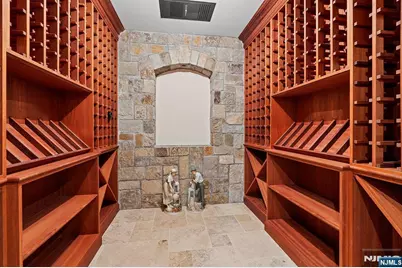 1 Sandstone Ridge, Upper Saddle River, NJ 07458 - Photo 35