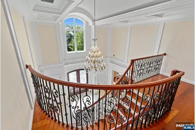 1 Sandstone Ridge, Upper Saddle River, NJ 07458 - Photo 9