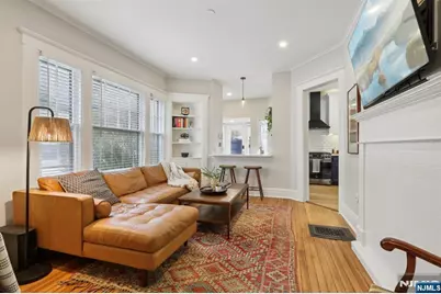 36 Willow Street, Montclair, NJ 07042 - Photo 13