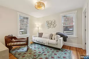 36 Willow St, Montclair, NJ 07042 - Photo 23