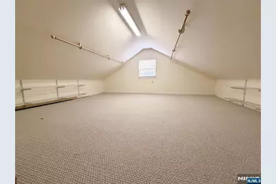 525 Chestnut Street, Ridgefield, NJ 07657 - Photo 11