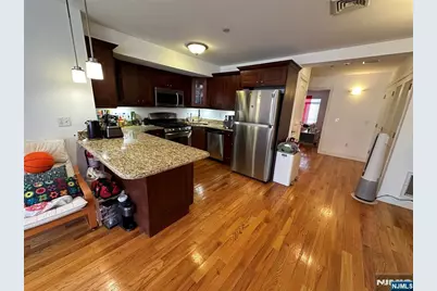 124 68th Street 205 #205, Guttenberg, NJ 07093 - Photo 11