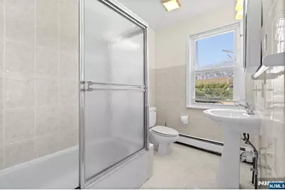 841 Ester Avenue 2 #2, Teaneck Township, NJ 07666 - Photo 5