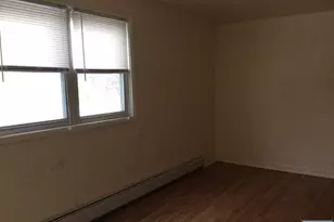 109 Scoles Ave, Clifton, NJ 07012 - Photo 5