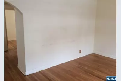 109 Scoles Avenue, Clifton, NJ 07012 - Photo 13