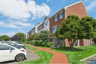 14 Walnut Street, Jersey City, NJ 07305 - Photo 15