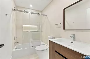 320 Bolz St, Englewood Cliffs, NJ 07632 - Photo 7