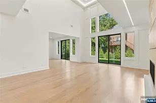 320 Bolz St, Englewood Cliffs, NJ 07632 - Photo 35