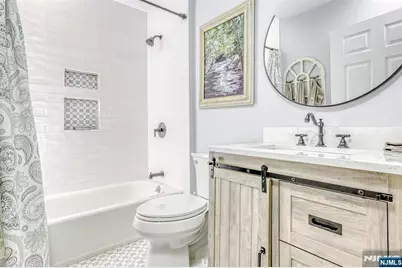 667 Juniper Way 667 #667, Mahwah, NJ 07430 - Photo 13