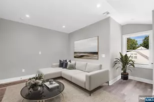 715 Evans Street 2, Paramus, NJ 07652 - Photo 5