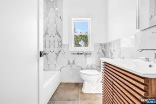 715 Evans Street 2, Paramus, NJ 07652 - Photo 13