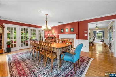 220 Ottowa Lane, Franklin Lakes, NJ 07417 - Photo 11