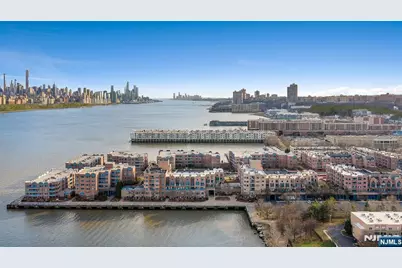 404 Jefferson Court Ph4 #PH4, Edgewater, NJ 07020 - Photo 29
